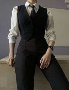 Royal Male Aesthetic, Cute Black Vest Outfits, Suits For Women Aesthetic, Female Suits Aesthetic, Masculine Women Fashion, Woman In Suit, Woman Suit Fashion, Stylish Work Outfits, Prom Outfits