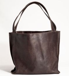 Worn bkack leather bag Large Leather Bag, Soft Leather Bag, Black Leather Bag, Laptop Tote, Black Leather Bags, Leather Projects, Black Bag, Leather Bags, Leather Tote Bag