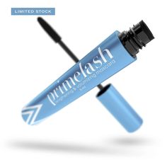 Tired of thin, sparse lashes and bare eyes? We’ve made a pro-age mascara for mature women that’ll get you more compliments than you ever thought possible. Years of research have created the perfect wand and formula duo. Wand separates tiniest lashes for zero clumps. Formula lifts and thickens existing lashes while boosting natural growth. pH balanced. All-natural. Forget irritation and panda eyes. Hypoallergenic Mascara, Eyelash Tips, Beauty Formulas, Panda Eyes, Silver Sisters, Instant Lifts, How To Get Thick, Best Mascara, Best Lashes