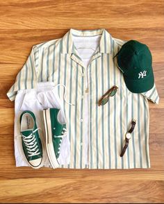 Mens Green Converse Outfit, Summer Outfits Men With Cap, Picnic Outfit Summer Men, Picnic Men Outfit, Green Summer Outfit Aesthetic, Aesthetic Green Outfits Men, Picnic Outfit Ideas Men, Blue And Green Outfit Men, Green Converse Outfit Men