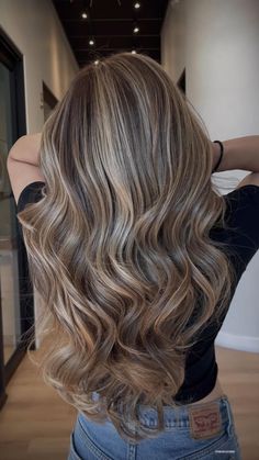 T H E K N O T Hair Studio | Fresh Balayage & Extensions🏜️#modersalon #brazilianbondbuilder #wella #wellahair #salon110 #behindthescenes #photography #bestoftheday… | Instagram Ash Brown Hair With Blonde Balayage, Cool Toned Bronde Balayage, Tease Lights Hair, Cool Toned Light Brown Hair With Highlights, Winter Hair Inspiration, Nely Cuevas Hair, Light Brown Hair With Shadow Root, Cold Blonde Highlights Brown Hair, Hair For Fall 2024