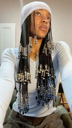 Long Braids Beads, Braids With Black Beads, Jumbo Protective Styles, Natural Beaded Hairstyles, Alternative Box Braids, Beaded Hairstyles For Black Women, Layered Braids With Beads, Simple Braided Styles, Braid Mullet