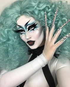 Goth Drag Makeup, Goth Drag, Drag Inspiration, Drag Ideas, Drag Queen Outfits, Drag Queen Makeup, Drag King, Drag Makeup