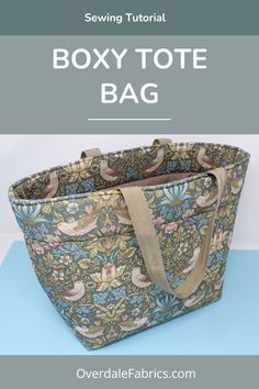 the sewing pattern for this tote bag is easy and has lots of storage space