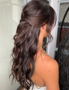 50 Gorgeous Bridesmaid Hairstyles for 2023 | For Better For Worse Ideas For Prom Hair, Hair Styles Curls Formal, Curled Hairstyles Bridesmaid, Curls For Bridesmaid, Hair Styles Curled Half Up Half Down, Hair Up Looks, Curled Hair For Formal, Hairstyle Down With Curls, Curled Hair Half Up