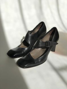 "These 90s vintage Mary Jane pumps by Costume National are outfit making avant garde perfection. Shoes feature a sculptural block heel, angled ankle buckle strap, angled vamp, & a beautiful sculpted square toe box. Fabric is a smooth black calf leather with leather lining & leather sole with rubber inlay. Shoes are in very good vintage condition with minimal wear, some very light surface scratching of leather, & a tiny nick at base of right heel. label- Costume National / made in Ita Square Toe Mary Jane, Bohemian Jewels, Womens Mary Janes, Costume National, Mary Jane Shoes Womens, Special Occasion Outfits, Mary Jane Pumps, Outfit Making, Vintage Store