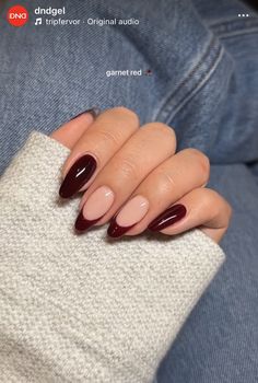 Long Almond Acrylic Nails Fall, French Color Manicure, Nails Ideas Autumn 2024, Fall Nails Easy Designs, Red And Gold Tip Nails, Fall Inspo Nails 2024, Fall Nail Designs Maroon, October Nails Round, Holiday Color Nails