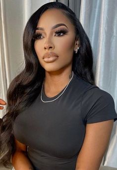 Bronze Makeup Look Black Women, Natural Glam Black Women, Makeup For Light Skin, Brown Makeup Ideas, Natural Beat Makeup Black Women, Natural Soft Glam Makeup Black Women, Natural Glam Makeup Black Women, Baddie Makeup Glam, Makeup Ideas Black Women