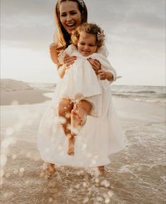 Strand Shoot, Family Beach Session, Beach Photography Family, Mommy And Me Photo Shoot, Toddler Photoshoot