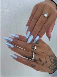 Metallic Acrylic Nails, Aurora Chrome Nails, Acrylic Nails Medium, Blue Stiletto Nails, Nails Medium Almond, Blue Chrome Nails, Acrylic Nails Almond Shape, Press On Nails Almond, Handmade Nails