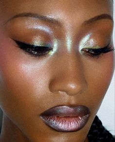 Iridescent Makeup, Futuristic Makeup, Full Coverage Makeup, Alternative Makeup, Instagram Image, Dark Skin Makeup, Baddie Makeup, Social Impact