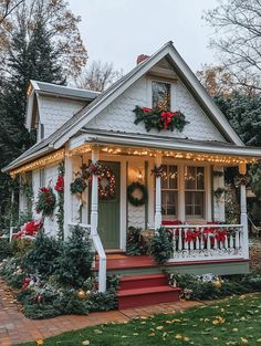 Christmas Cottage Exterior, Country Cottage Farmhouse, Christmas Cottage, Cottage Exterior, Country Lifestyle, Charming House, She Sheds, Cottage Farmhouse