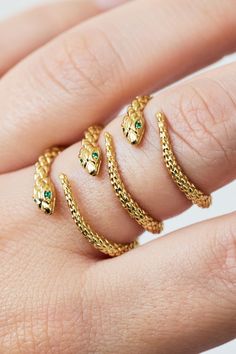 In focus: the Cleo ring Snake Rings, Pandora Jewelry Charms, Jewelry Wardrobe, Detailed Jewelry, Jewelry Charms, In Focus, Snake Ring, Gold Snake, Gold Dipped