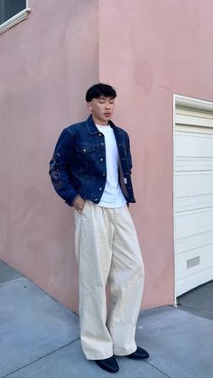 What To Wear With Cream Cargo Pants, Outfit Celana Cream Pria, Cream Cargo Pants Outfit Men, Cream Pants Outfit Men, Mens Aesthetic Fashion, Cream Pants Outfit, Cargo Pants Outfit Men, Cream Cargo Pants Outfit, Mens Aesthetic