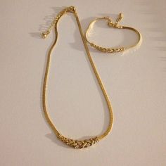 Stylish Gold Earrings, Necklace Women Gold, Women Gold Chain, Baby Jewellery, Chain Locket, Gold Bracelet Simple, Gold Jewelry Outfits