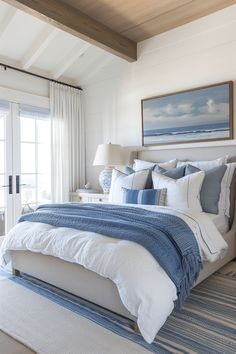 Modern Coastal Bedroom Ideas, Lake Bedroom, Florida Bedroom, Coastal Bedroom Decor, Costal Bedroom, Modern Coastal Bedroom, Bedrooms Modern, Ocean Room, Coastal Bedroom Decorating