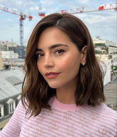 jenna coleman Jenna Coleman Hair, Chanel Fashion Show, Jenna Louise Coleman, Birthday Hair, Lob Hairstyle, Jenna Coleman, Hair Crush, Chanel Fashion, Beauty Inspiration