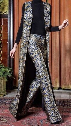 Chique Outfits, Hijab Styles, فستان سهرة, Designer Dresses Indian, Indian Fashion Dresses, Indian Designer Wear, Fall 2015, Outfits Casual, Moda Fashion