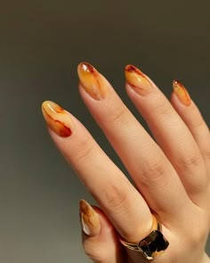 Nail Design Glitter, Orange Nail, Fall Nail Art, Marble Nails, Nail It