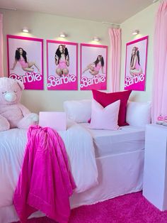 Barbie Room Decor Aesthetic, Barbie Dorm Room, Pink And Black Girls Bedroom, Barbie Room Ideas Bedrooms For Kids, Pink And Black Dorm Room Ideas, Barbie Pink Room, Big Dorm Room, Light Pink Room Ideas, Barbie Room Ideas Bedrooms