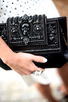 Loving this Alexander McQueen clutch! The detailed beading is bold - make a statement! Fashion Kitenge, Fashion Glossary, Fashionable Haircuts, How To Have Style, Alexander Mcqueen Clutch, Mcqueen Fashion, Unique Accessories