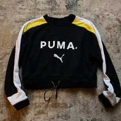 Must Go By 8/12! Never Worn Out, Stretchy And Warm (But Lightweight) Pullover With “Puma” Noted . The White And Yellow Lines And Details Are Crisp And There Is A Drawstring On The Bottom In Order To Cinch It. Let Me Know If You Have Any Questions! Yellow Long Sleeve Sweatshirt For Athleisure, Yellow Long Sleeve Sweatshirt In Athleisure Style, Yellow Long Sleeve Sweatshirt Athleisure, Yellow Long Sleeve Sports Sweatshirt, Sporty Puma Logo Sweatshirt For Winter, Winter Sporty Puma Logo Sweatshirt, Black Color Block Sweatshirt For Sports, Yellow Long Sleeve Sporty Sweatshirt, Black Sporty Color Block Sweatshirt