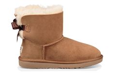 Uggs Low, Mini Bailey Bow Uggs, Uggs Mini Boots, Bow Ugg, Ugg Mini Bailey Bow, Ugg Mini Bailey, Mini Baileys, Bailey Bow Uggs, Ugg Mini