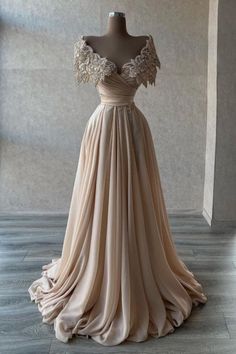 Dresses With Beads, Sweetheart Prom Dress, Chiffon Prom Dress, Long Prom Dress, Prom Dresses Long, A Dress, Pretty Dresses