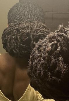 Traditional Locs, Long Locs, 4c Natural Hairstyles Short, Braided Dreadlocks, Dreads Styles For Women, Split Hair, Curly Hair Women, Hair Brands, Beautiful Dreadlocks