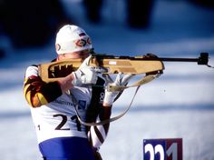 Sergei Tchepikov (Russia) 🥇 10 km sprint 🥈 4×7.5 km relay • Lillehammer 1994 Olympics #biathlon