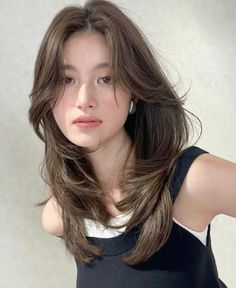 Hair Color Asian, Hair Inspiration Long, Layered Haircuts For Medium Hair, Fesyen Rambut, Hair Inspiration Short, Hairstyles For Layered Hair, Haircuts For Medium Hair, Haircuts Straight Hair, Asian Hair