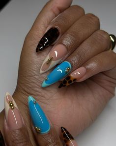 Happy Sunday 💅🏾❤️ excited for my group class tomorrow and my design class on tues 🥳🥰💅🏾❤️😘😘 #dovenailsbysharon Dope Nail Designs Fall, Elite Nails, Almond Acrylic Nails Designs, Pretty Nail Colors, Super Cute Nails, Dope Nail Designs, Almond Acrylic Nails, Glam Nails, Nail Jewelry