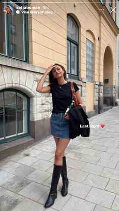 Going Out Outfits Spain, London Fashion Inspiration, Over Size Dress Shirt Outfit, Outfits For 21 Year Olds, Fall Nyc Outfits Going Out, September 2023 Style, Spring Black Boots Outfit, French Alps Summer Outfit, Layered Outfits Europe