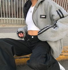 Looks Hip Hop, Date Photo, Skandinavian Fashion, Aesthetic Outfits, Aesthetic Fashion, Aesthetic Clothes