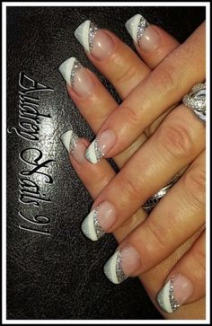 Ongles Gel French, Nail Tip Designs, French Manicure Nails, Nail Art Gel, Silver Nail, French Nail Art, French Nail Designs, Uv Gel Nails, Nail Designs Glitter