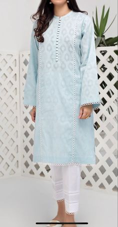 Sleeves Designs For Kamij, Hakoba Kurti Patterns, Hakoba Kurta Designs, Hakoba Kurti, White Lace Suit, Unique Sleeves Design, Lace Dress Design, Simple Kurta Designs, Trendy Shirt Designs