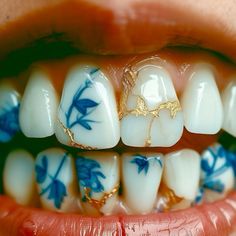 Gap Tooth Grill, Grillz On Women, Grills For Men, Erykah Badu Grillz, One Tooth Grillz, Gold Tooth Gem, Unique Grillz, Grillz Teeth Female, Grillz Teeth Men