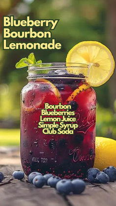 Blueberry Bourbon Lemonade Blueberry Lemonade Cocktail, Wine Mixed Drinks, Blueberry Cocktail, Bourbon Recipes, Day Club, Vodka Lemonade, Lemonade Cocktail, Lemon Drink, Blueberry Juice