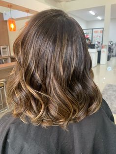 Morena iluminada,tons caramelo dourado Wallpaper Pooh, Haircolor Ideas, About Hair, New Hair, Hair Inspo, Cute Hairstyles, Balayage, Highlights, Hair Color