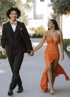 Prom Photos Couple, Couple Prom Pictures, Orange Prom Dress, Couples Prom, Couple Prom, Orange Prom Dresses