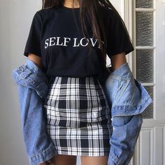 Black And White Plaid Skirt, Rok Outfit, Plaid Skirt Outfit, Look Grunge, Skirt Diy, Skirt Tulle, Rock Outfit, Plaid Skirt, Body Con Skirt