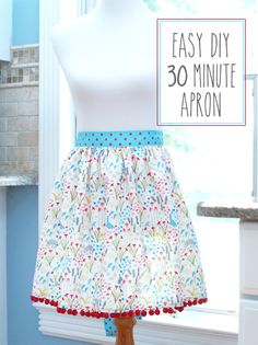 an easy diy 30 minute apron made with fabric from the sewing loft and free pattern