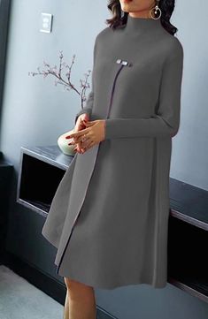 Mantyhose Çorap Plain Dresses, Looks Pinterest, Plain Dress, Woman Suit Fashion, Classy Casual Outfits, Classy Casual, African Design Dresses, Moda Vintage, Abayas Fashion