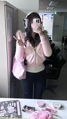 #fashion #pink #kawaii Tumblr Girly Outfits, Dolly Outfits, Girly Winter Outfits, Soft Y2k, October Outfits, Pink Kawaii, Jirai Kei, Lollipop Candy, 2024 Style