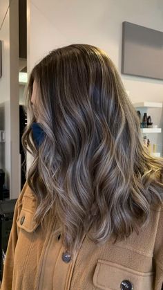 Natural Brown With Lowlights, Brunette Ash Hair, Summer Colors For Brunettes, Light Brunette Hair With Babylights, Mushroom Hair Money Piece, Brown Hair With Teasy Lights, Grey Blend Balayage, Balayage Hair Mushroom Blonde, Brown Hair Ash Blonde Highlights