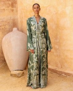 Our Maxi Kaftan wraps you in effortless grace, offering a fit that feels natural and relaxed. With its flowing shape and timeless design, it brings a perfect balance of comfort and elegance to your everyday moments. Made from 100% eco-friendly LENZING™ Modal. Good for body and earth 🌱 Maxi Kaftan, Kaftan Maxi Dress, Live Shop, Eco Friendly Design, Short Kimono, Everyday Moments, Kaftan Dress, Top Collection, Pre Order