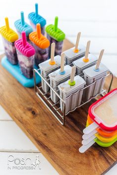 Stacey shares everything you need to know about the best popsicle molds. She talks about silicone and stainless steel popsicle molds. Diy Popsicle, Silicone Molds Baking, Popsicle Molds, Homemade Popsicles, Ice Cube Trays, Silicone Baking, Ice Cream Maker, Baking Molds, Fruit Flavored