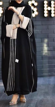 Trendy Abaya, Abaya Fashion Dubai, Kebaya Muslim, Mode Kimono, Modest Fashion Hijab, Muslim Fashion Dress