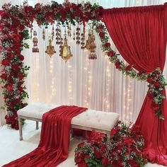 Red White Decoration, Steps Decoration Ideas Indian, Red Party Decorations Elegant, Christmas Event Decorations, All Red Wedding, Nikah Setup, Red Wedding Backdrop, Christmas Wall Decorations, Red And White Wedding