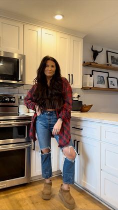 Gabby Barrett Outfits, Outfit With Cropped Cardigan, How To Style Mom Pooch, Sweater Dress Winter Outfits, Winter Outfit Ideas For Women Casual, Hairstylist Outfits For Work Winter, Dmv Outfit Ideas, Casual Work Christmas Party Outfit